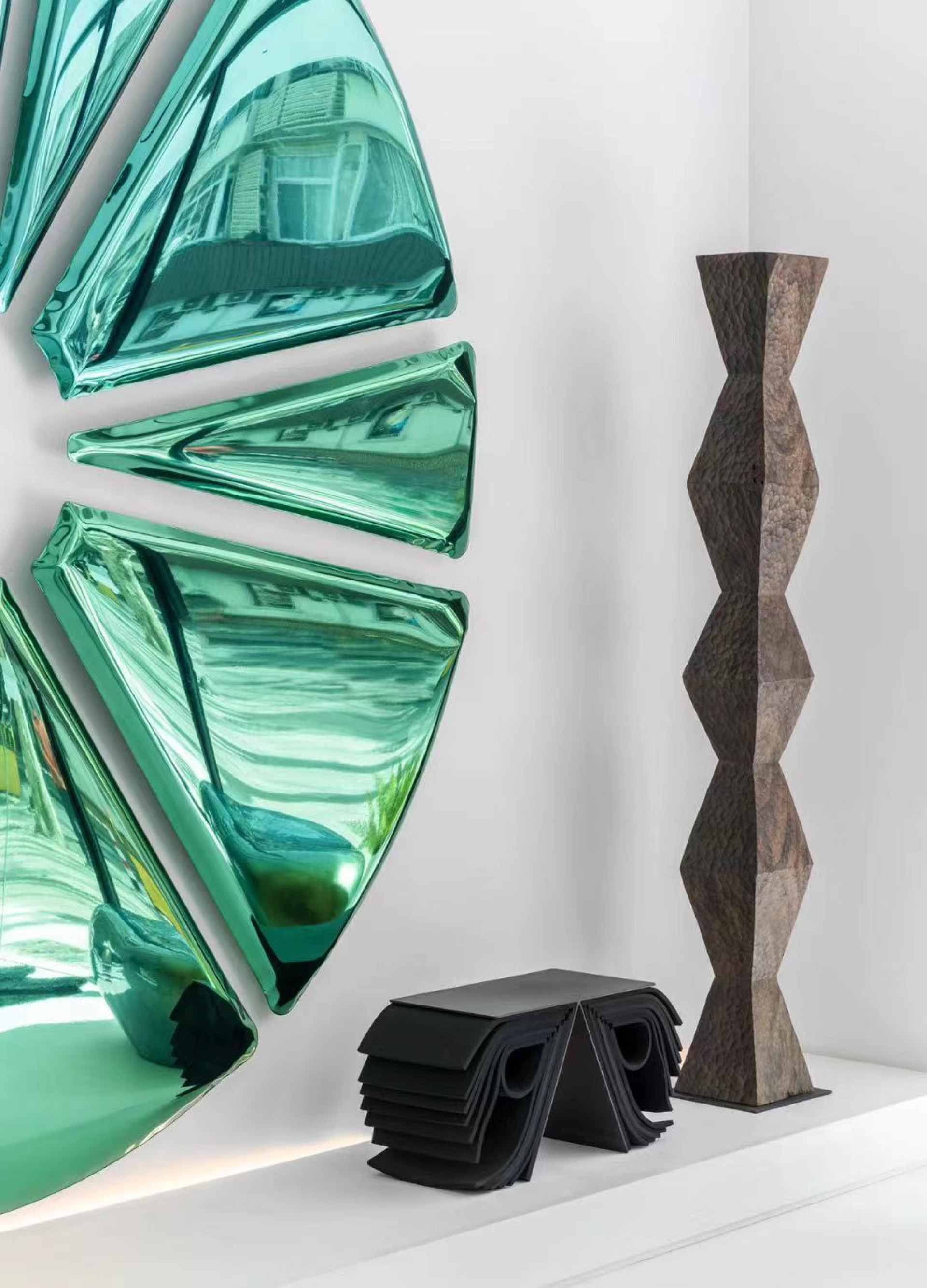 ZIETA STUDIO NUCLEUS GRADIENT Emerald Sapphire Corallo Casa, Shanghai, showroom